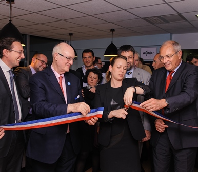 Axelle Lemaire inaugure l'Afnic avec Mathieu Weill, Emmanuel Sartorius et Steve Crocker de l'ICANN